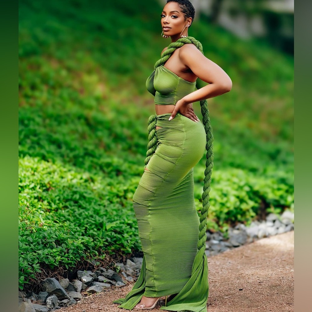 Custom Green Ribbed 2 Piece Dress Set Size L